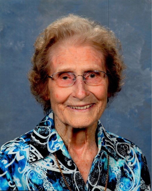 Obituary of Pauline Smith "Gram"