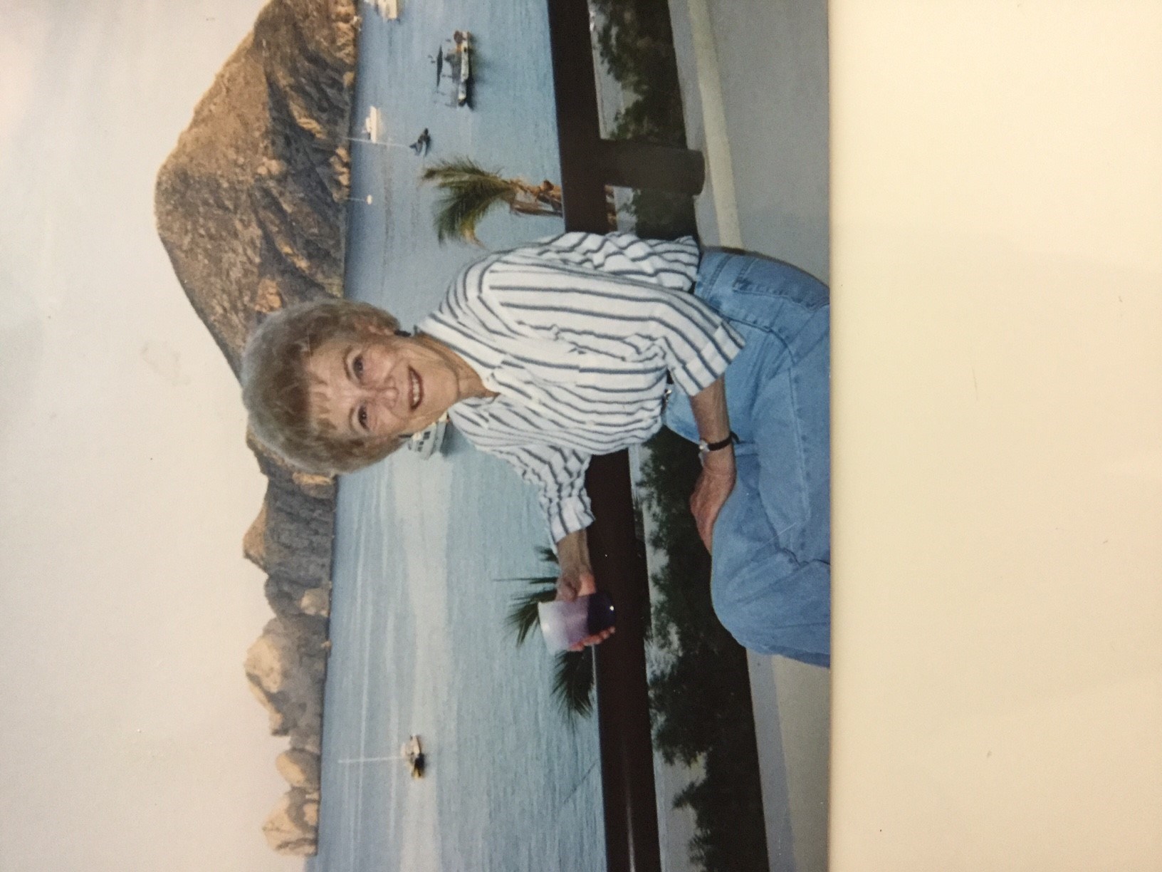 Obituary of Joan Valentine Starks