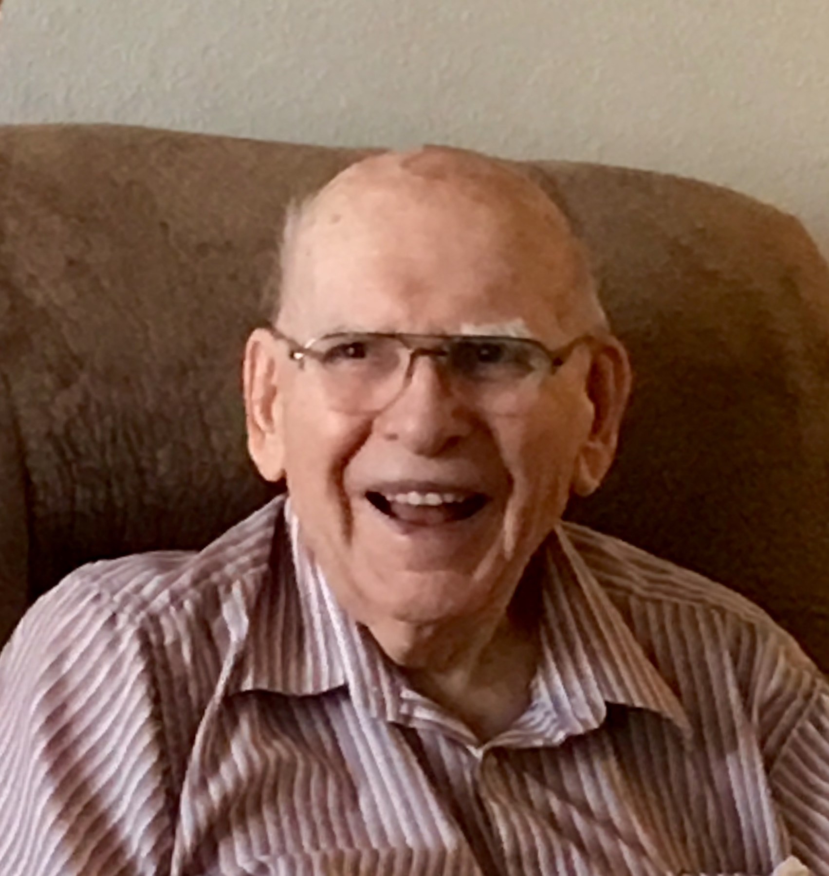 Fairmont Sentinel Obits - gxtf8mb