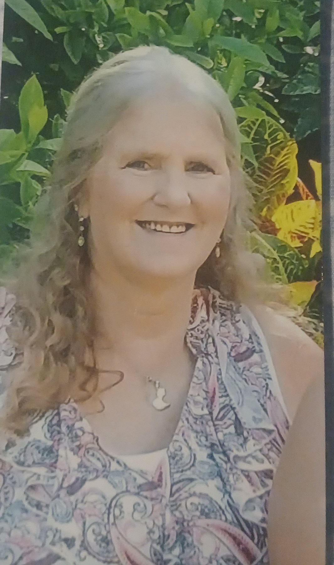 Obituary of Debra L. Huggins