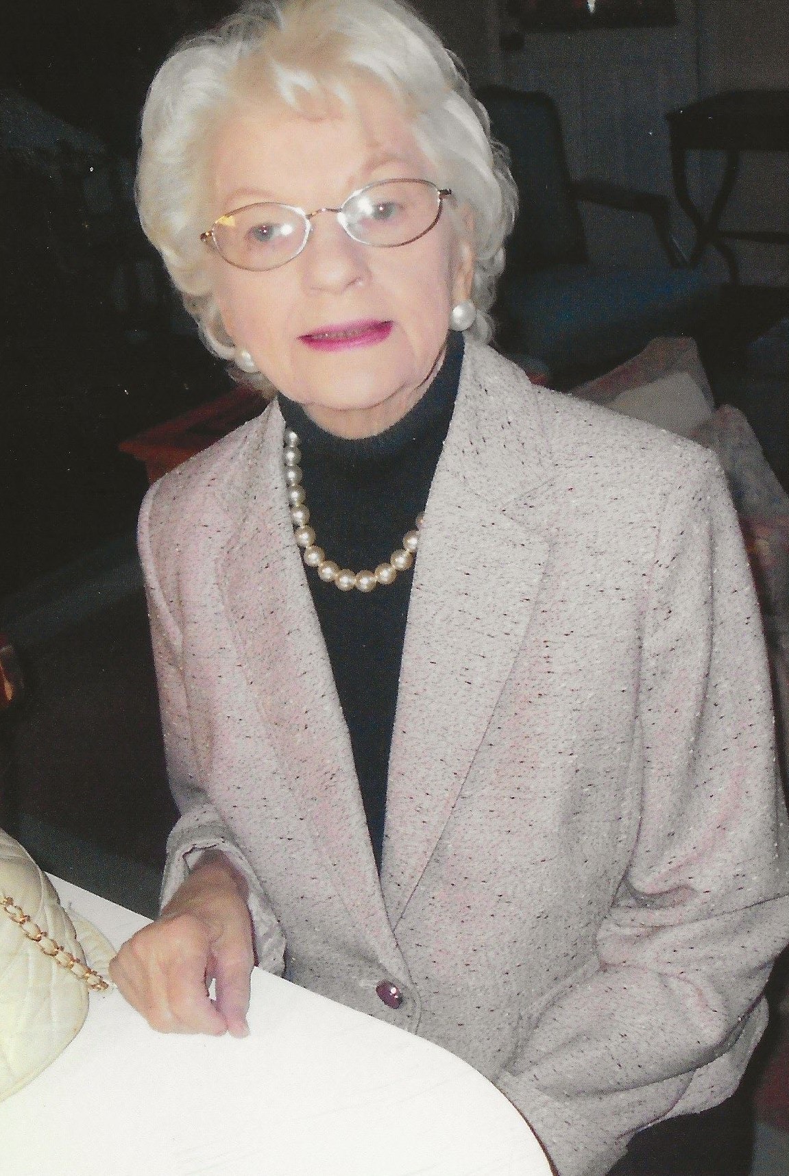 Obituario de Mrs. Violet Griffin