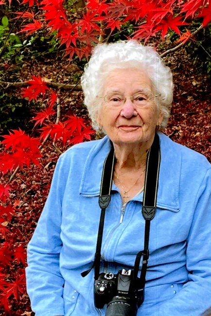 Obituary of Margaret Ellouise Roach