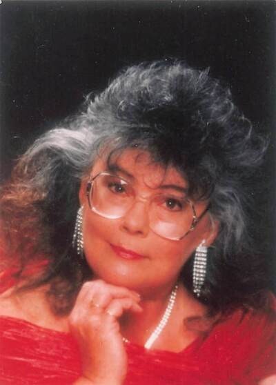 Obituary of Lynda Ruth Logsdon