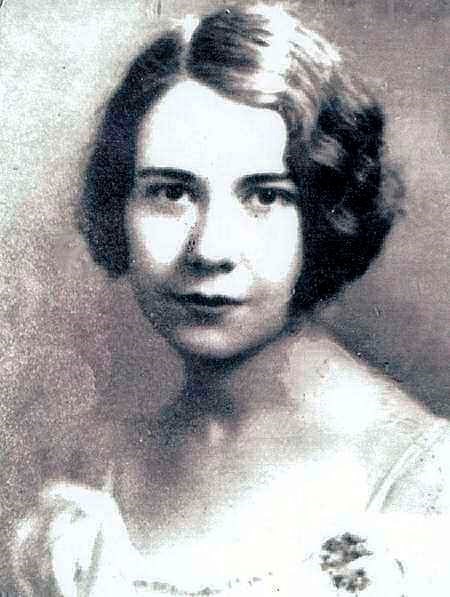 Obituary of Mary Ware Nobles Lyles