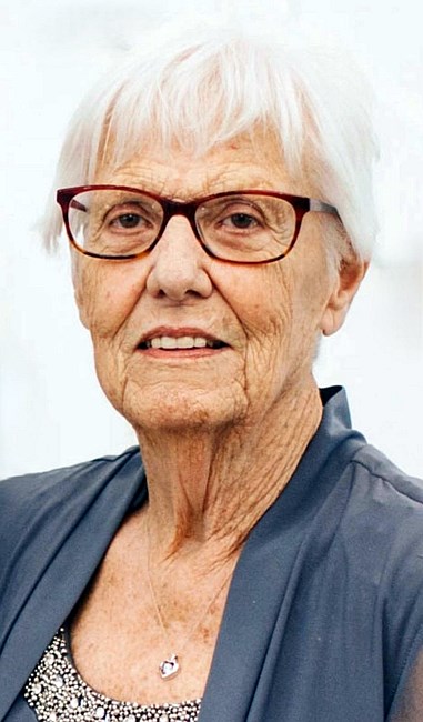 Obituario de Barbara I. Mousley