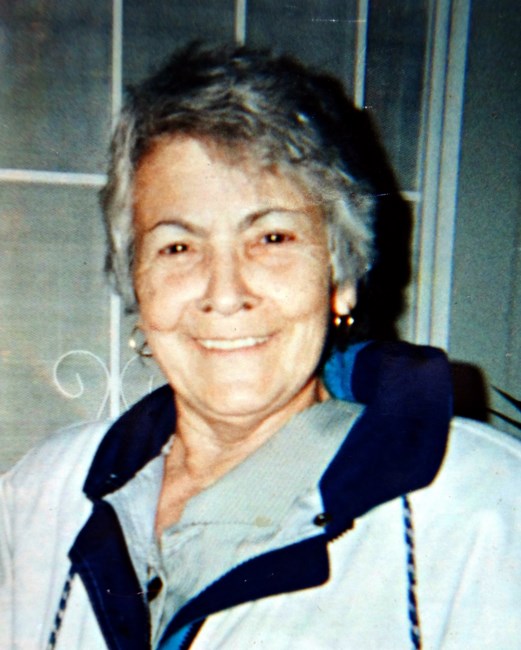 Obituary of Consuelo Nieves Castro "Conchi"