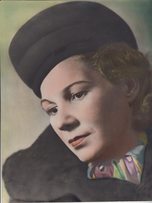 Obituary of Michalina "Halina" Stwertnik