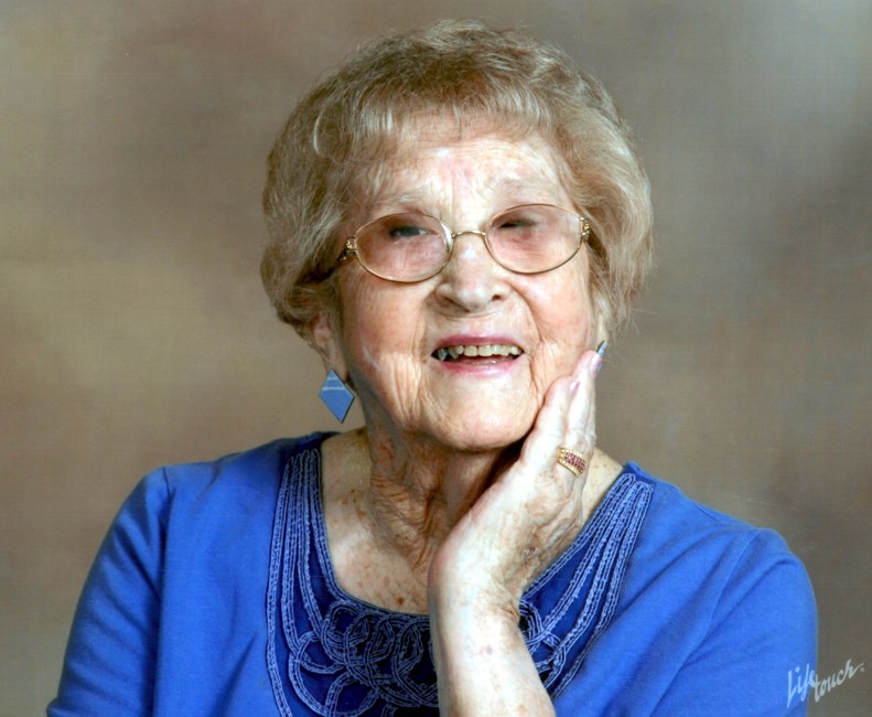 Obituary of Maxine J. Stover