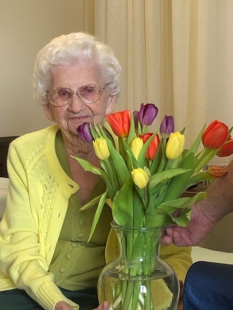 Obituary of Helen Poulos Popple