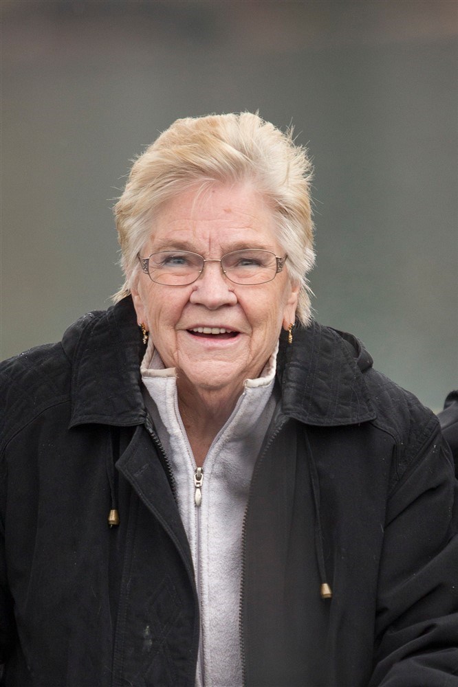 Violet DAWSON Obituary - Vancouver, BC