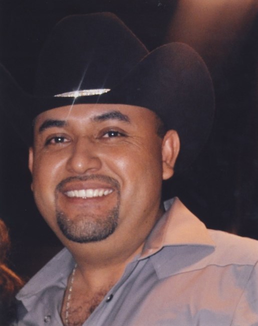 Obituario de Dagoberto E. Salazar