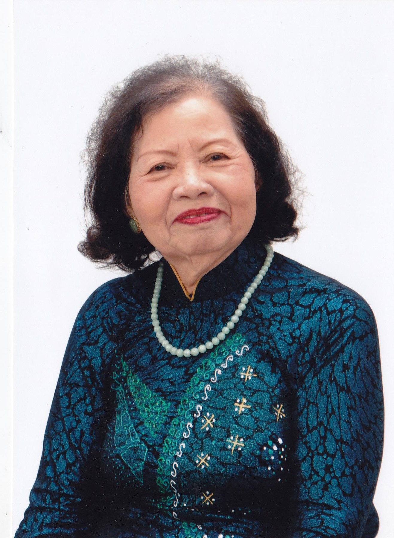 Obituary of Suong Thi Le