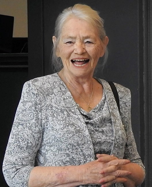 Avis de décès de Donna Frances Bernhard