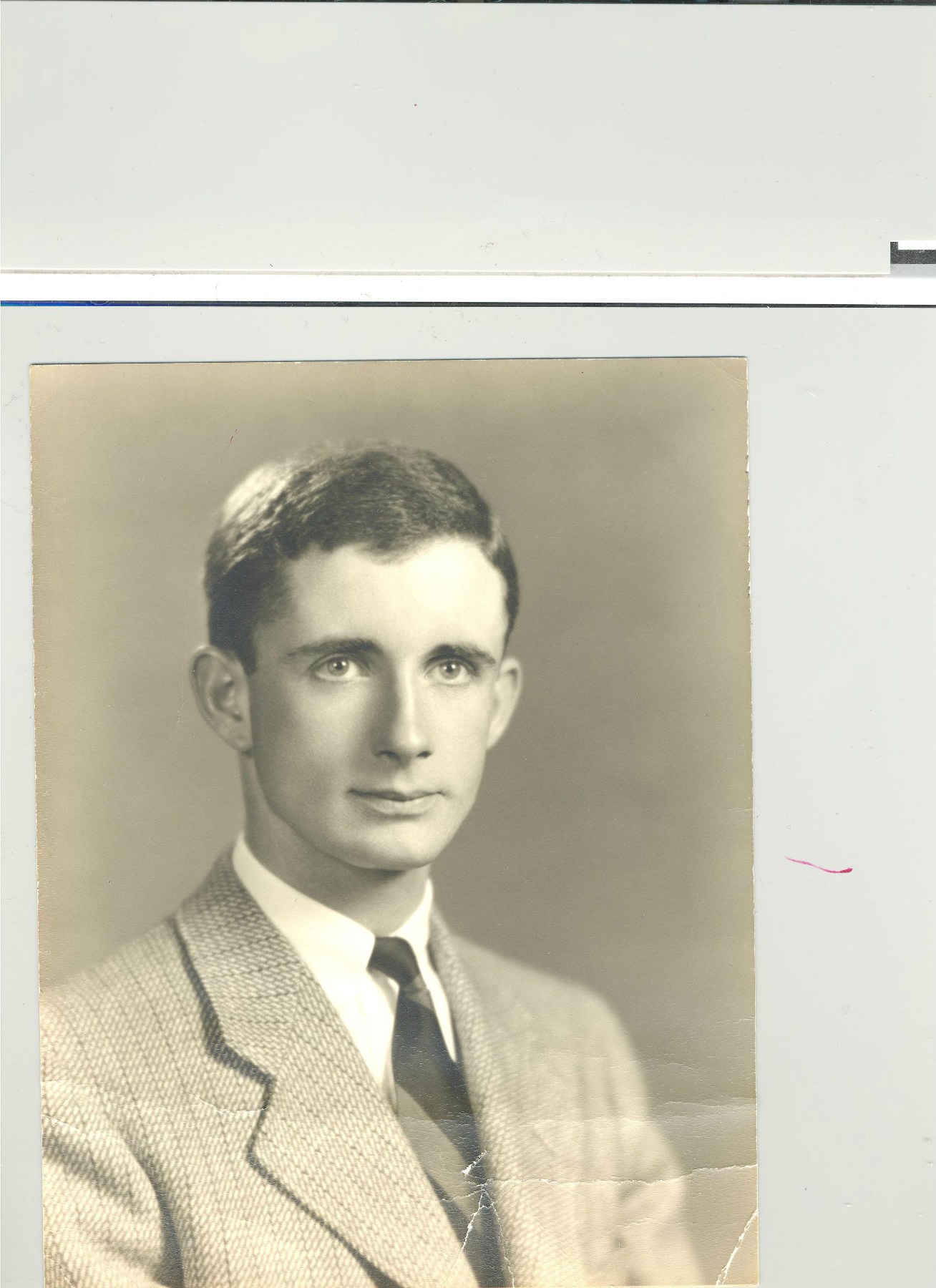 Obituary of Gordon K Ellis