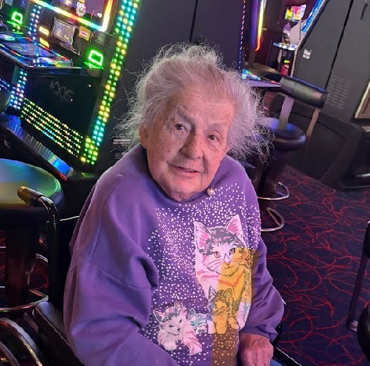 Obituary of Ann (Zadorozny) McLarnon