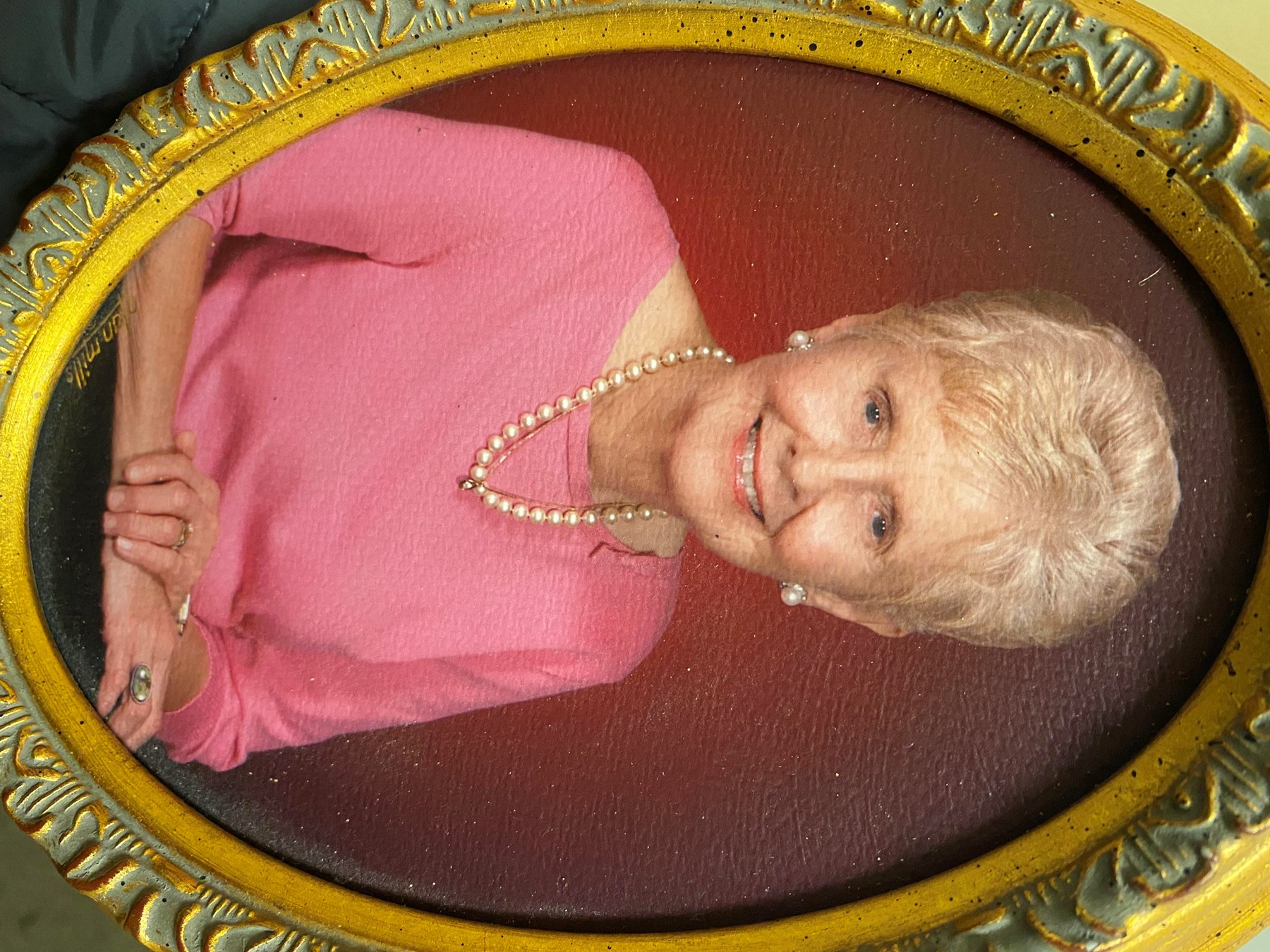 Obituary of Beverly Schlichting Sugg