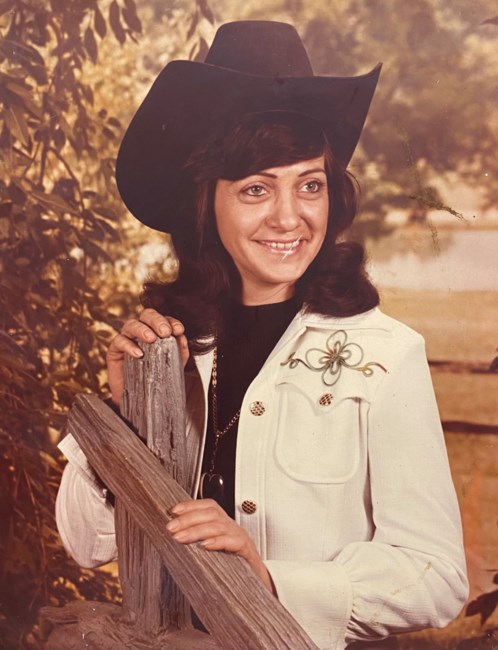 Obituary of Helene Louise Esker