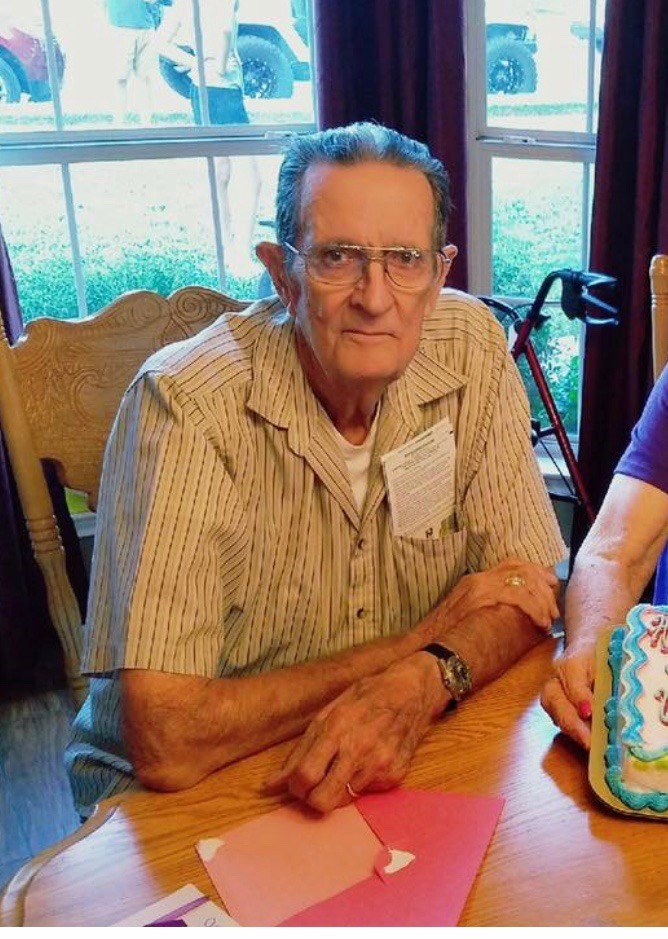 Obituary of Robert "Bob" Seidenberger