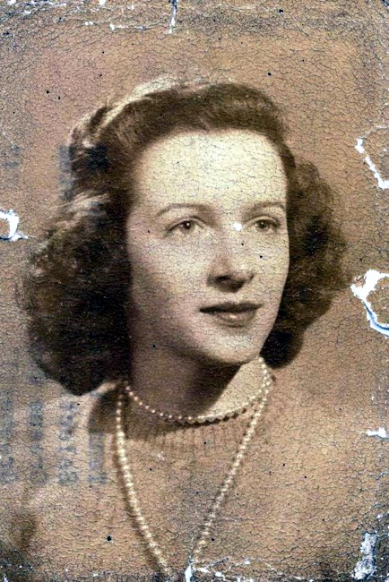 Obituario de Carolyn Steele Brown