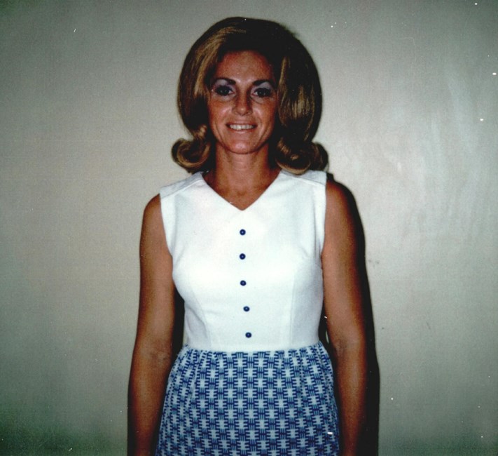 Obituary of Donna Mae Pharries