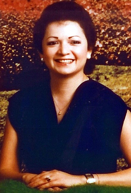 Obituario de Martha V. Trinidad