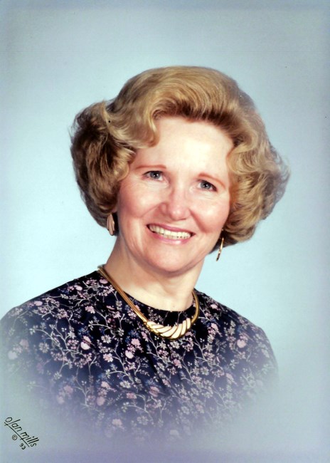 Obituary of Ernestine Wood Smith