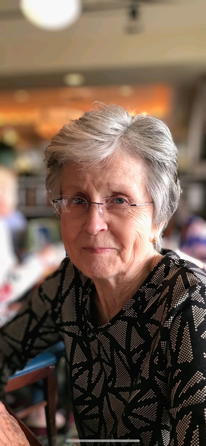 Obituary of Helen Long