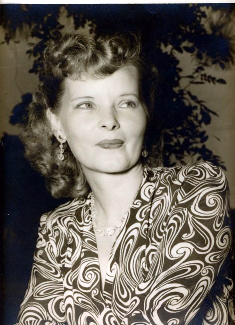 Obituary of Evelyn Michael Myers