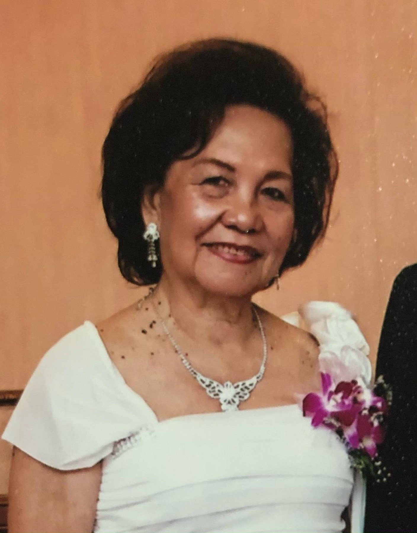 Obituary of Consuelo N. Ellasus