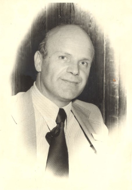 Obituary of Hermann Grueneberg