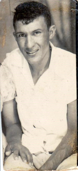 Obituario de Eutimio Perez Jr.