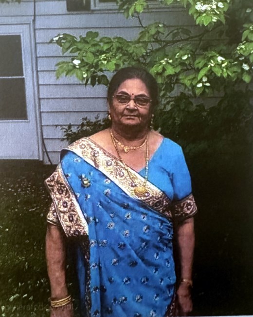 Obituario de Naliniben Gandhi