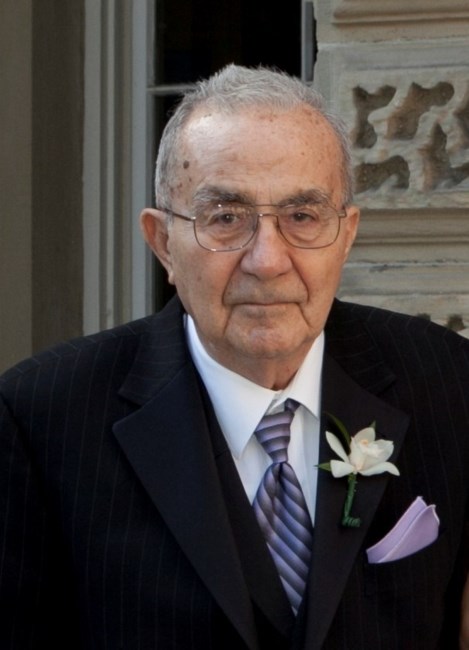 Obituary of Tomas Nikolaidis
