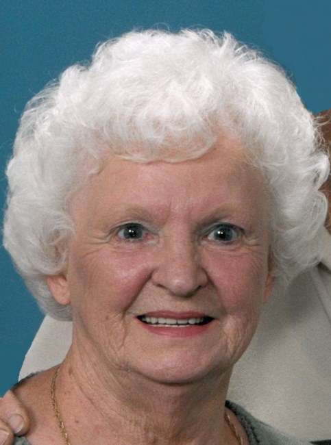 Obituary of Dorothy Barbara MacKinnon
