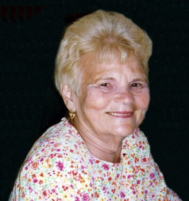 Obituario de Maria Teresa Cuevas