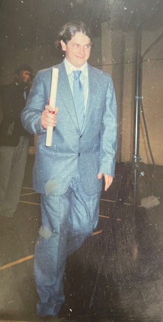 Obituary of Vincent McNair van Dillen