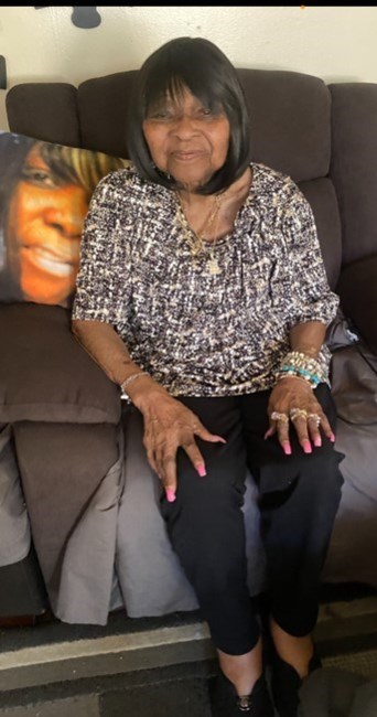 Obituary of Lottie Mae Smith