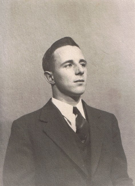 Obituary of Wayne W. Klopfenstein