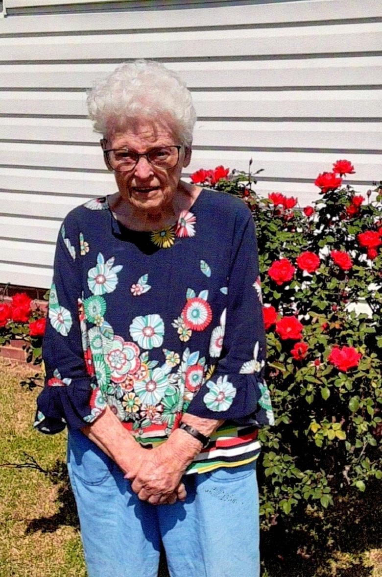 Obituary of Edith Bowlin Tucker