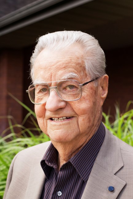 Obituary of James Dewey Christensen