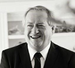 Obituary of Kenneth Kenny Donald MacLeod