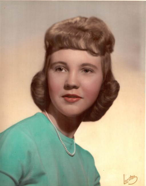 Obituario de Marylou Van Valkenburg