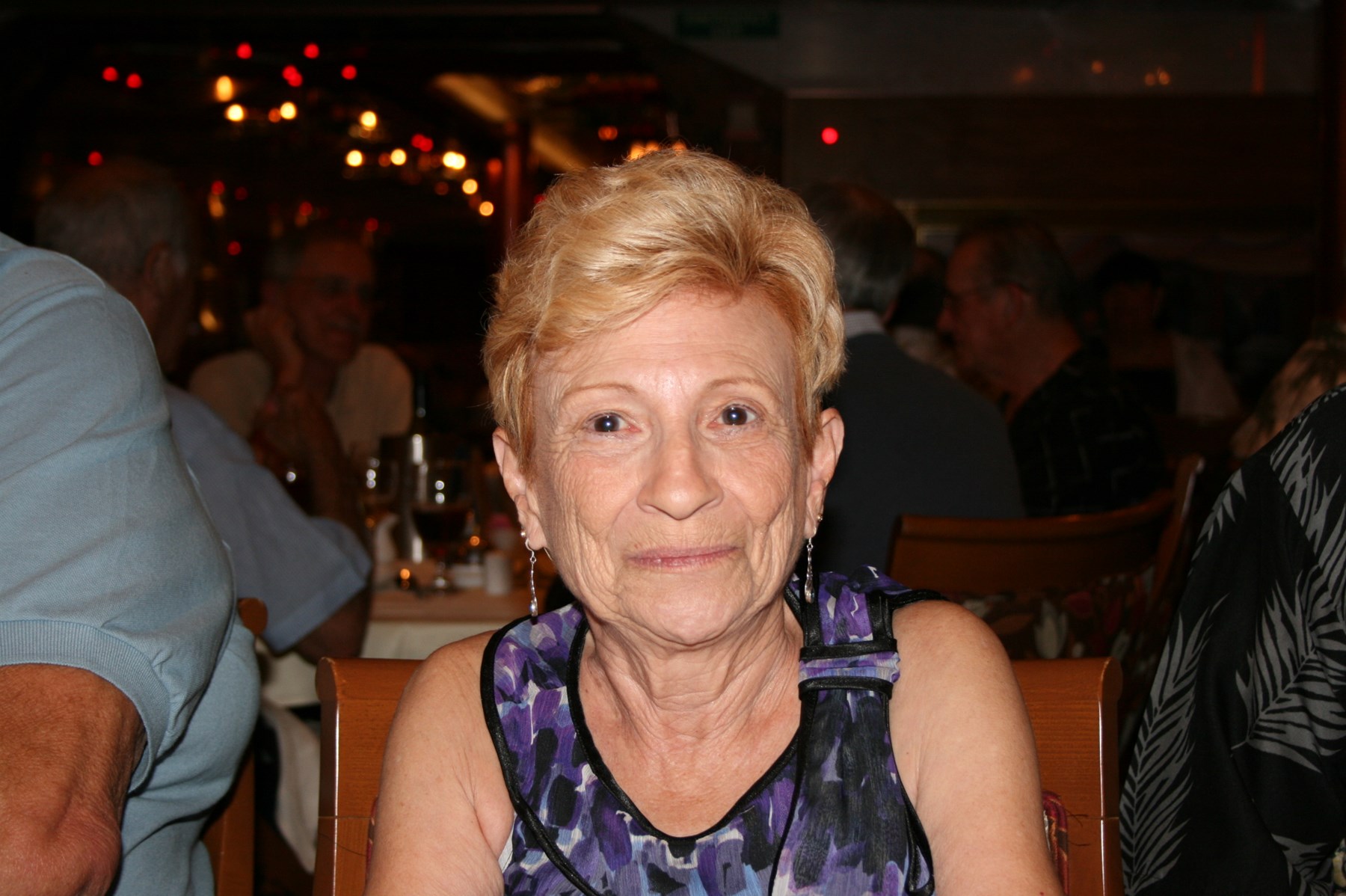 Obituario de Carol Elaine Benz