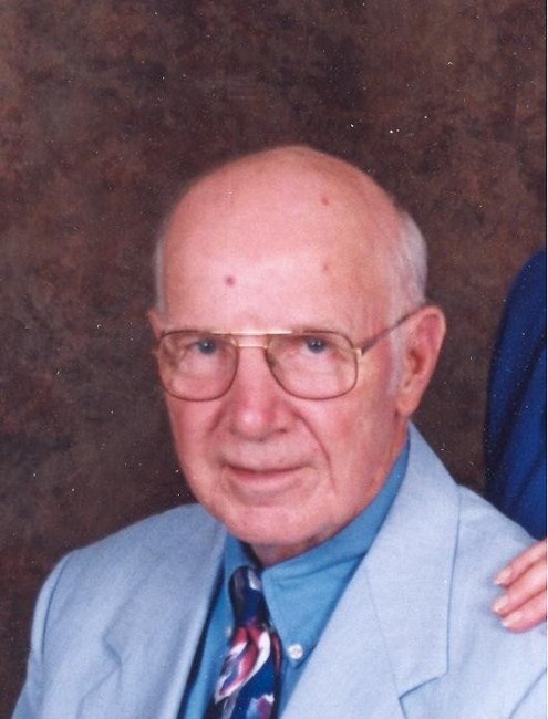 Obituary of Robert L Snyder