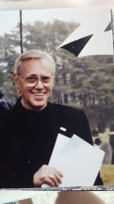 Obituary of Raymond Niles Reynolds