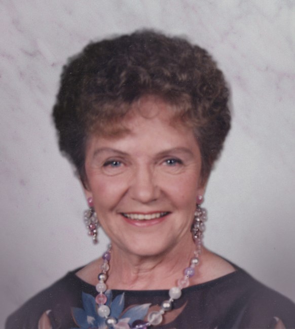 Obituary of D. Arlene Gardner Russell (Carter)