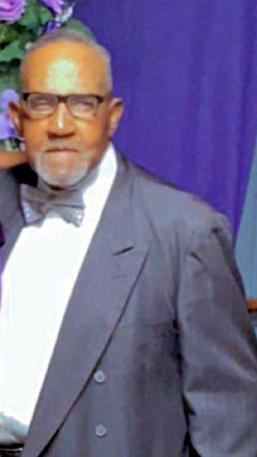 Avis de décès de James Hardie Luckey