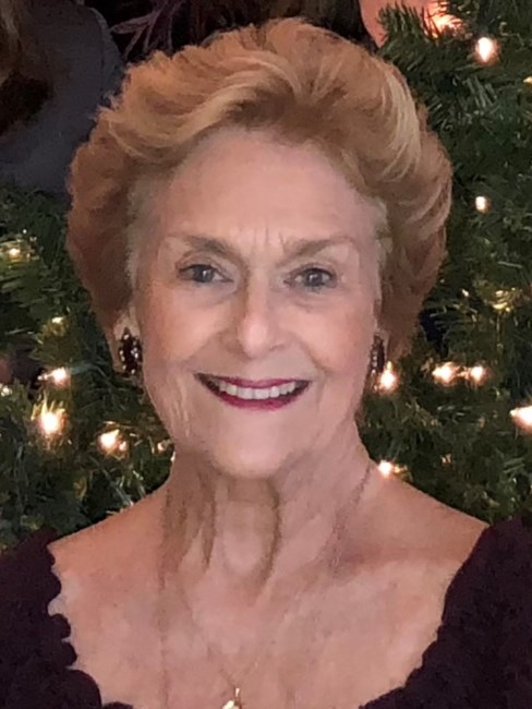 Obituary of Annette DeWalch Strake