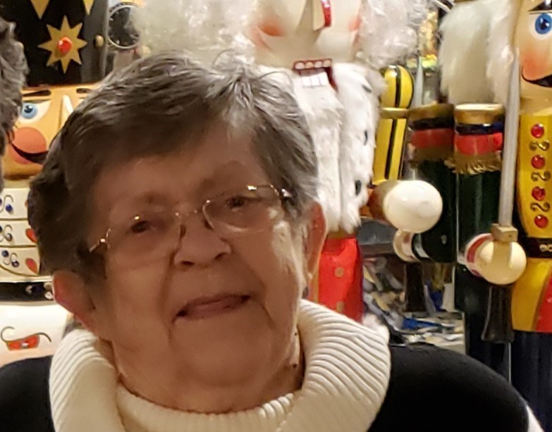 Obituary of Rosa Mae Vandenberg