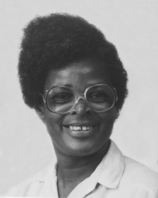 Obituary of Esmelda Joiles